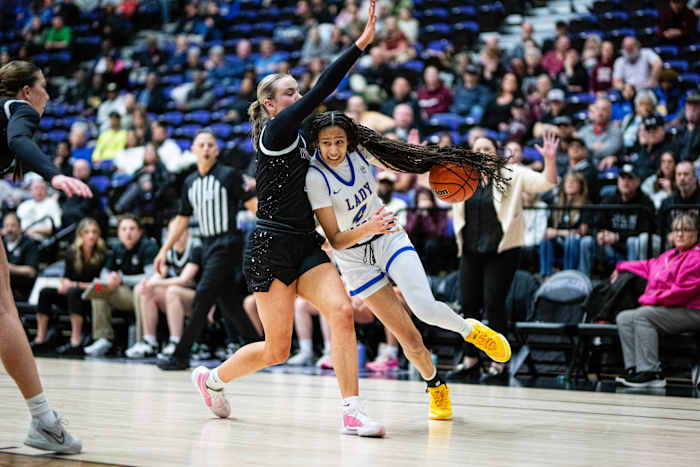 Jefferson Willamette 6A Oregon girls basketball quarterfinal 2024 Naji Saker-22